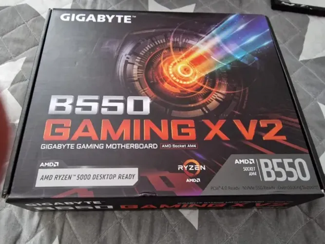 Placa mãe B550 Gigabyte Gaming X V2 SEM USO (3 anos de garantia)