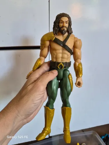 Boneco articulado do Aquaman de 30 cm, Mattel 
