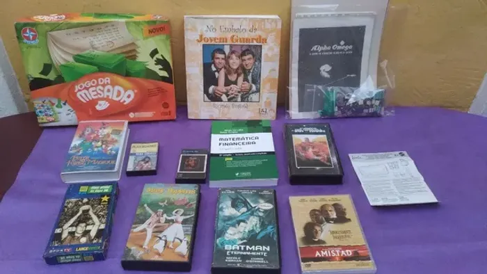 Jogo da Mesada, de tabuleiro, completo, bom estado, envio a qualquer localidade.