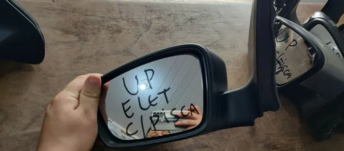 Retrovisor up elétrico 