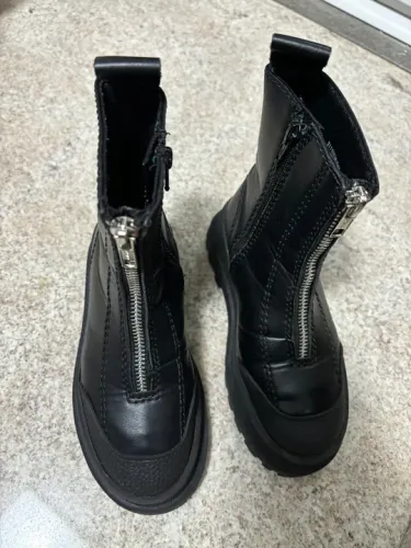 Bota em couro infantil Zara