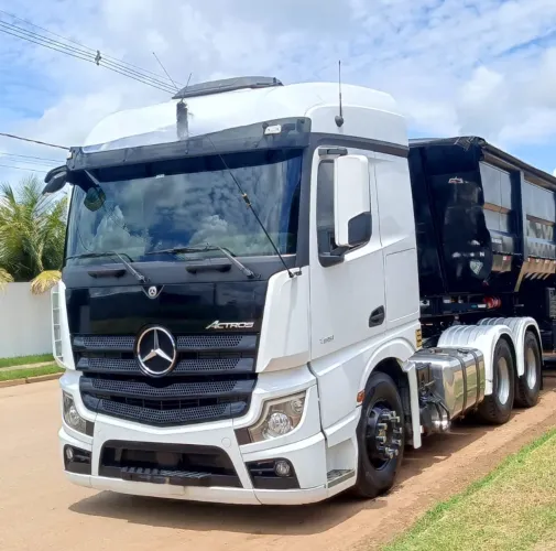 MB Actros 2651 ano 2021, 6x4, automático, em SP