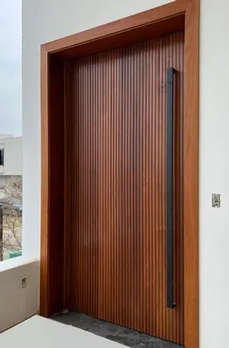 Portas Sob Medida para Apartamento de Madeira Maciça