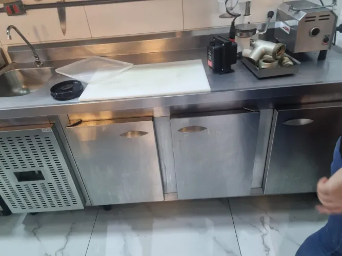 Balcao refrigerado inox 2metros ótimo estado