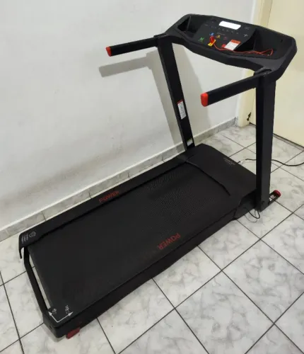Esteira de Treino Domyos Run100E 110 Volts
