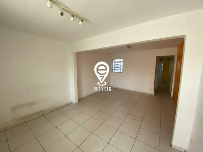 EXCELENTE CASA PARA VENDA DE 5 DORMITÓRIOS NO MIRANDÓPOLIS!