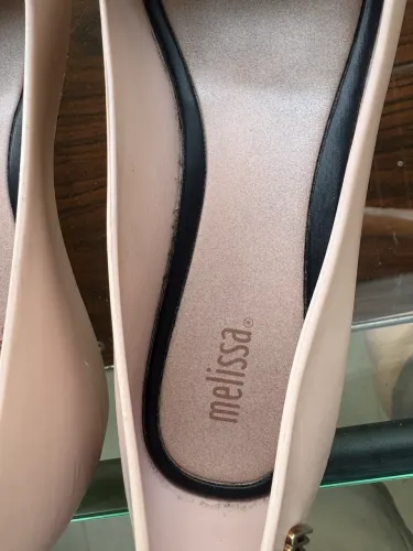 Vendo Melissa número 36 