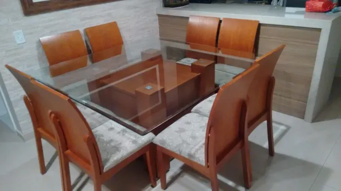 Mesa de Jantar de vidro bisotado 10mm sem cadeiras