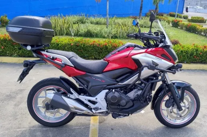 NC 750X 2018/2018 em excelente estado