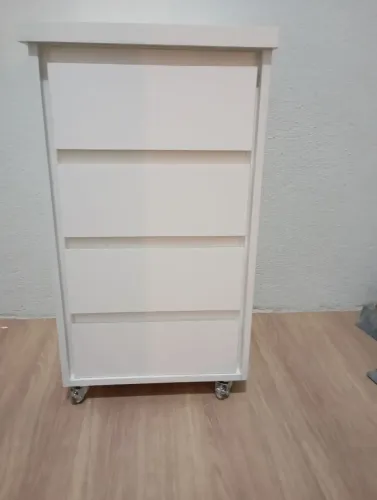 Gaveteiro, puxador cava,4 gavetas, MDF15mm, sob encomenda.