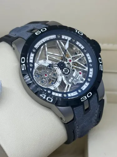 Relógio...Rogers....Dubuis....Aventador..novo...oreemiiuumm