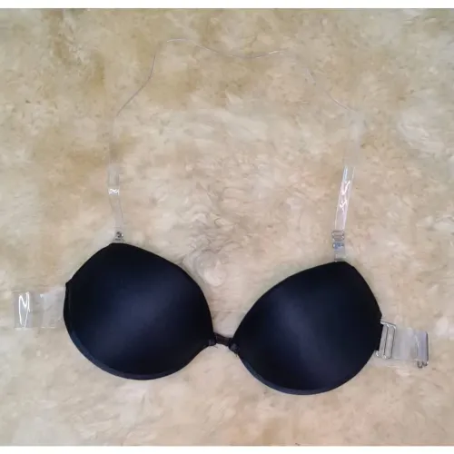 Sutiã com alça de silicone tam G Novo 