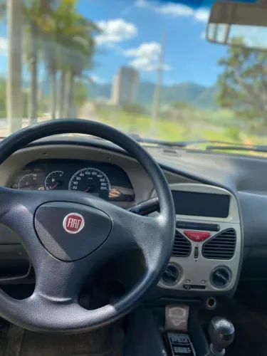 Fiat Strada 1.4 MPI Fire Flex 8V CS 2012