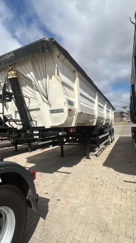 Caçamba Basculante Randon 2020 45 m3  