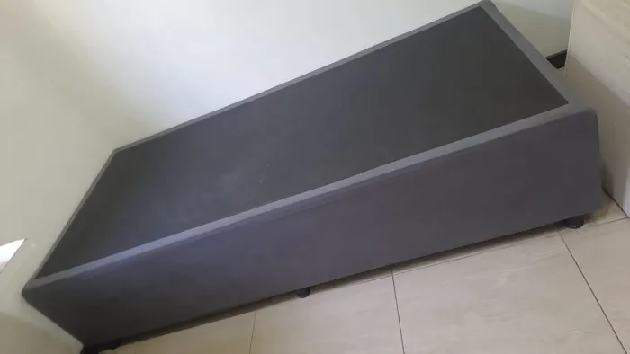 Cama box solteiro (sem colchão)