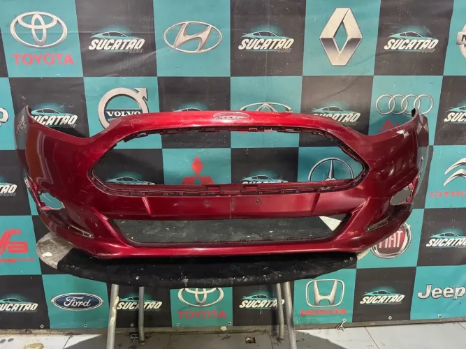 PÁRA-CHOQUE DE FORD NEW FIESTA!!