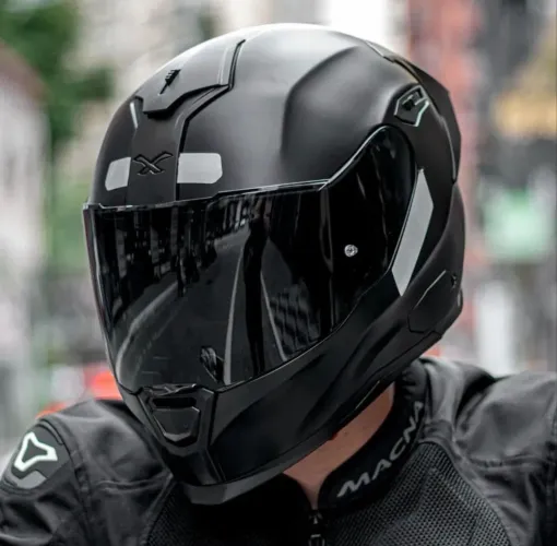 CAPACETE NEXX Sx100r PRETO FOSCO (motociclista)