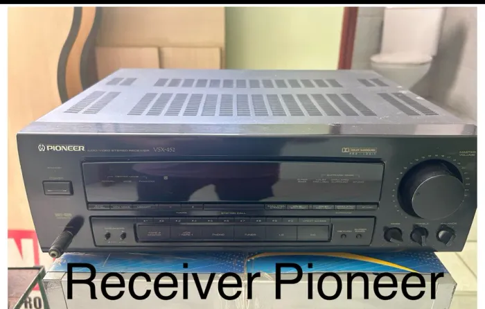 Receiver/amplificador Pioneer mod VSX-452