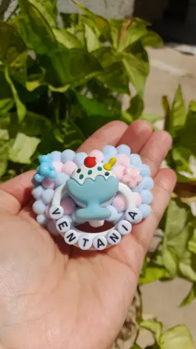 Chupetas personalizadas pata Erê