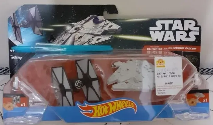 Hot Wheels Tie Fighter vs Millennium Falcon