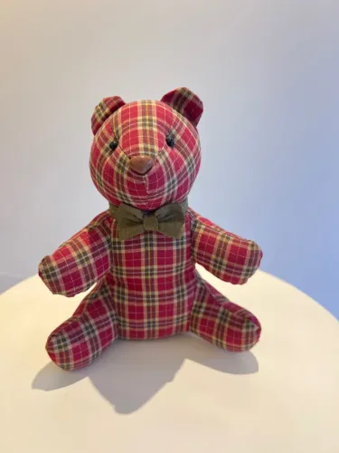 Urso de Pelúcia Decorativo em Tecido de Patchwork