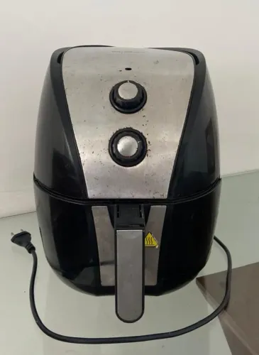 Air fryer Britânia usado - funcionando perfeitamente .