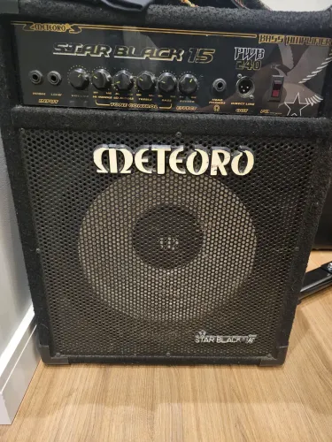 Amplificador Meteoro Star Black 15 para Baixo