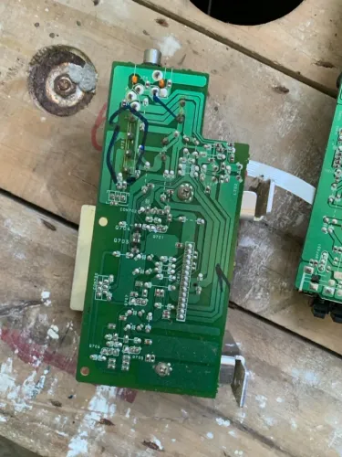 Placa saída surrond Aiwa CX-NAV88LH