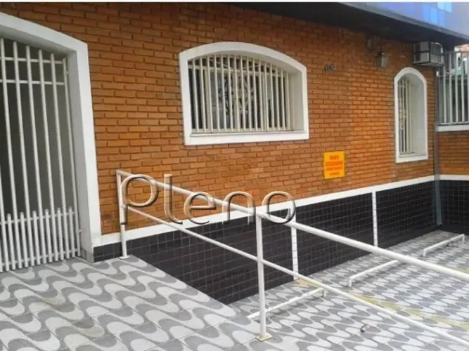 Casa à venda em Campinas, Vila Joaquim Inácio, com 2 quartos, com 180 m²