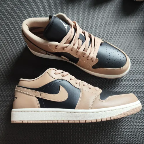 Air Jordan 1 low Desert Sail Black