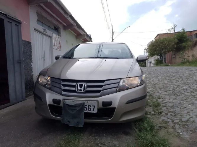 Honda City Sedan LX 1.5 Flex 16V 4P Aut. 2011