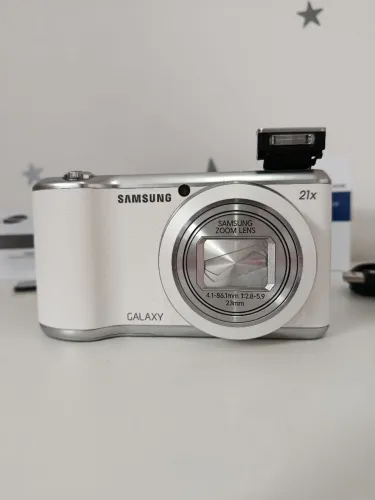câmera digital / celular samsung galaxy 2 android zoom 21x 16.3mp wi-fi e nfc