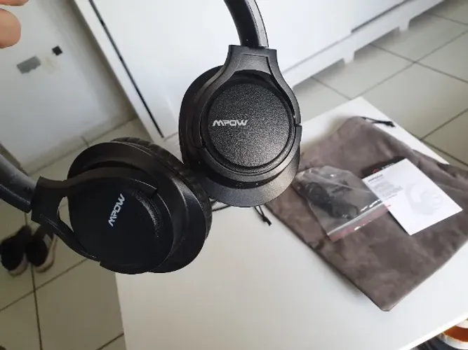 Fone de ouvido bluetooth H7 com microfone