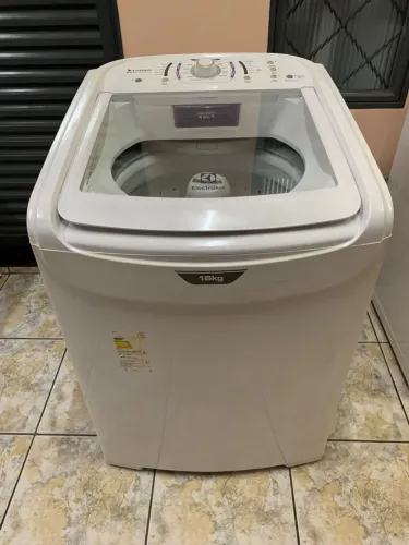 Lavadora Electrolux 16kg Turbo Capacidade e Eficiência