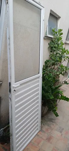 Porta alumínio 