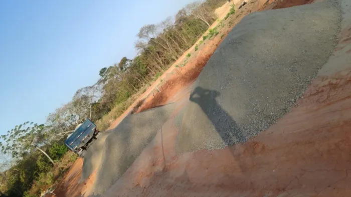 ATERRO, AREIA, ARISCO, BRITA, PÓ DE PEDRA, BGS E MAIS