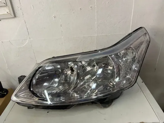 Farol Citroen C4 Pallas