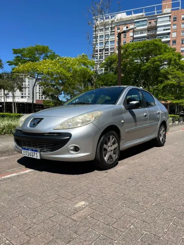 Peugeot 207 Sedan Passion XS 1.6 Flex 16V 4P AUT 2011
