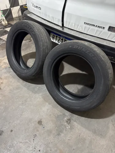 Par pneus Dunlop 225/60/18