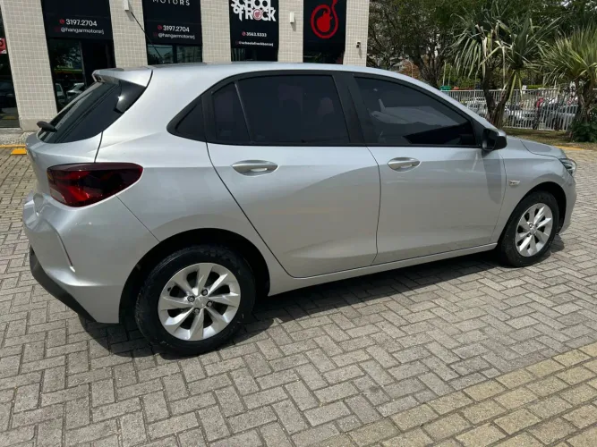 CHEVROLET ÔNIX LT 2023 66.850,00 VALOR REAL CARRO NOVO 