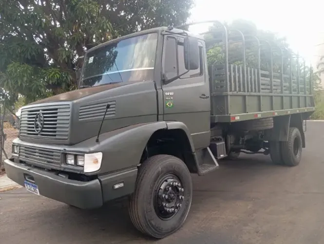 Mercedes Benz 1418 4x4 Traçado Militar Ano 2000