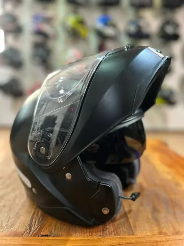 Capacete Shoei Neotec 2 Preto Fosco