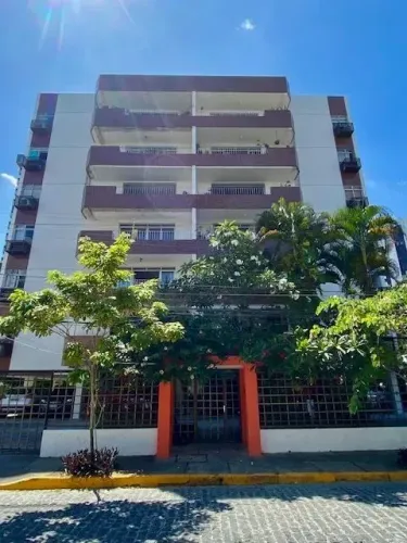 Apartamento  para alugar com 3 quartos 140 m² em Casa Forte - Recife - PE