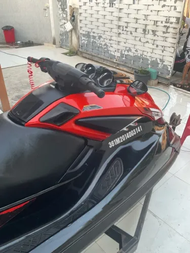 Jet Ski Yamaha 1.800 cc Super Charger 2014