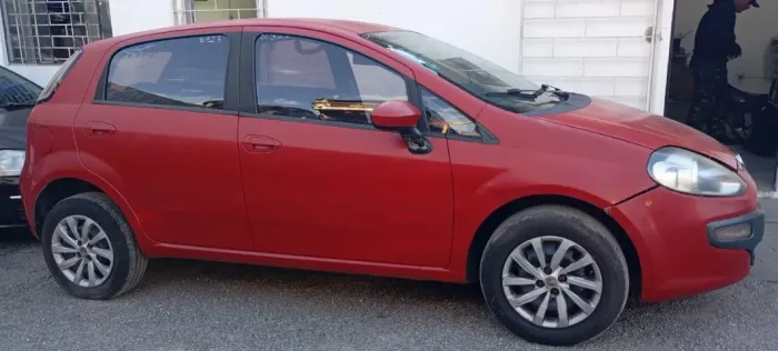 Sucata Fiat Punto 2013 2014 1.6 etorq Para retirada de peças