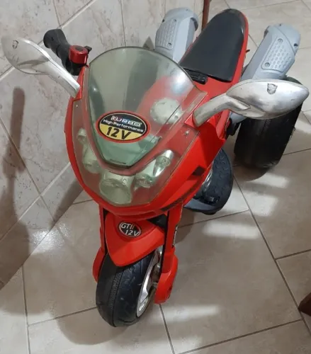 Moto Elétrica Infantil Bandeirante 12V