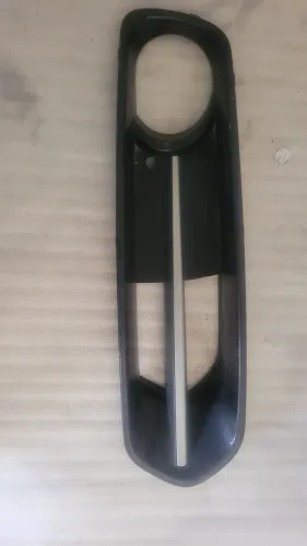 Moldura Farol de milha bmw 120i 128i 130i 130