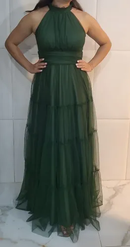 Vestido verde longo de tule