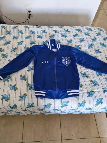 CASACO COMPLETO DO PAYSANDU USADO POUCOS VEZES. TAMANHO 07 ANOS