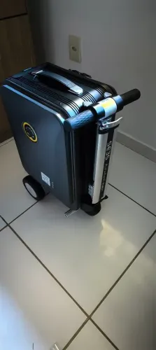 Mala eletrônica. Ideal para aeroporto
